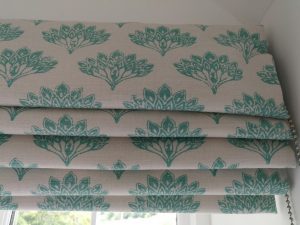 Barnaby & Gates Roman Blind