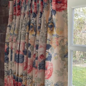 curtains pleat Pinch